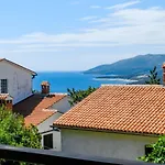 Josip Διαμέρισμα *