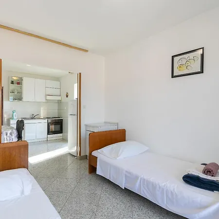 Apartment Josip